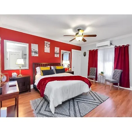 Cozy Downtown Studio By Toyota Center